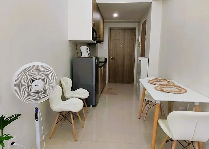 Staycation In Near Naia Airport Manila
